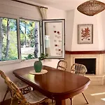 Villa Rosa *